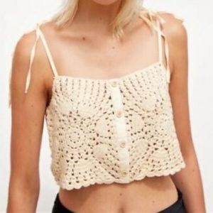 NWT| Zara crochet crop top| XS

15